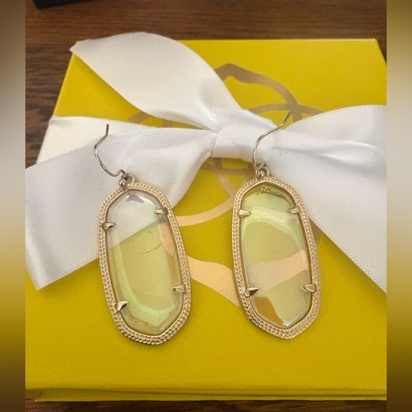 Kendra Scott Gold Iridescent Elle Earrings - Picture 4 of 11